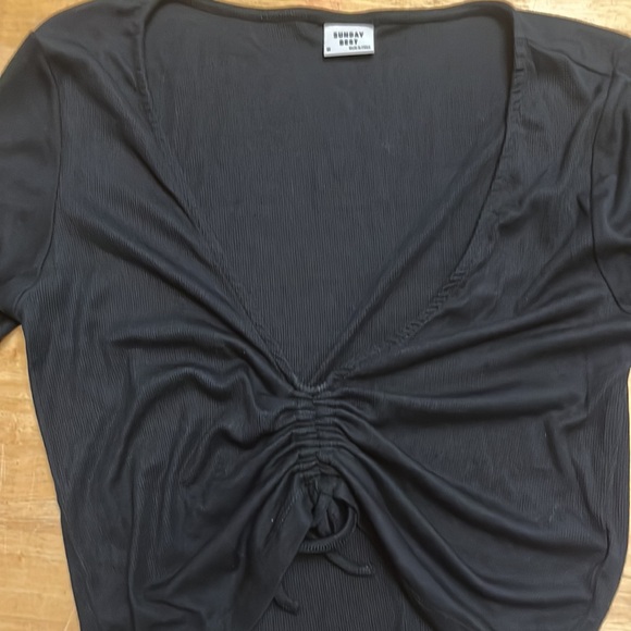 Sunday Best Crop top - Picture 5 of 5